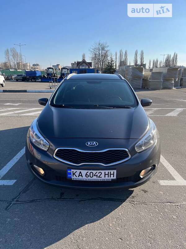 2013 kia ceed