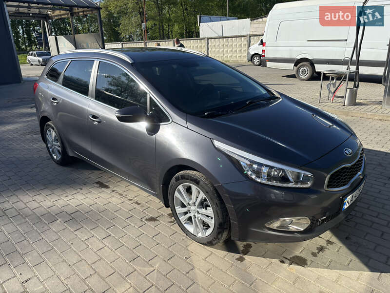 2013 kia ceed