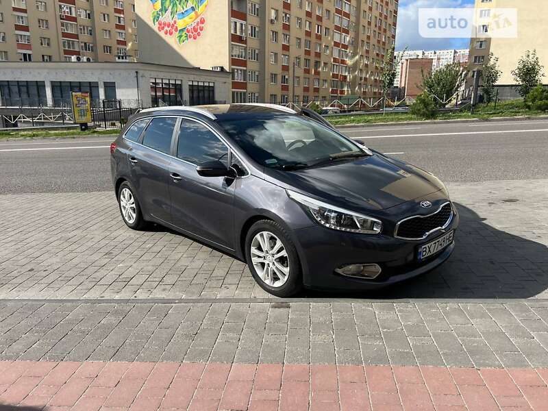 2012 kia ceed