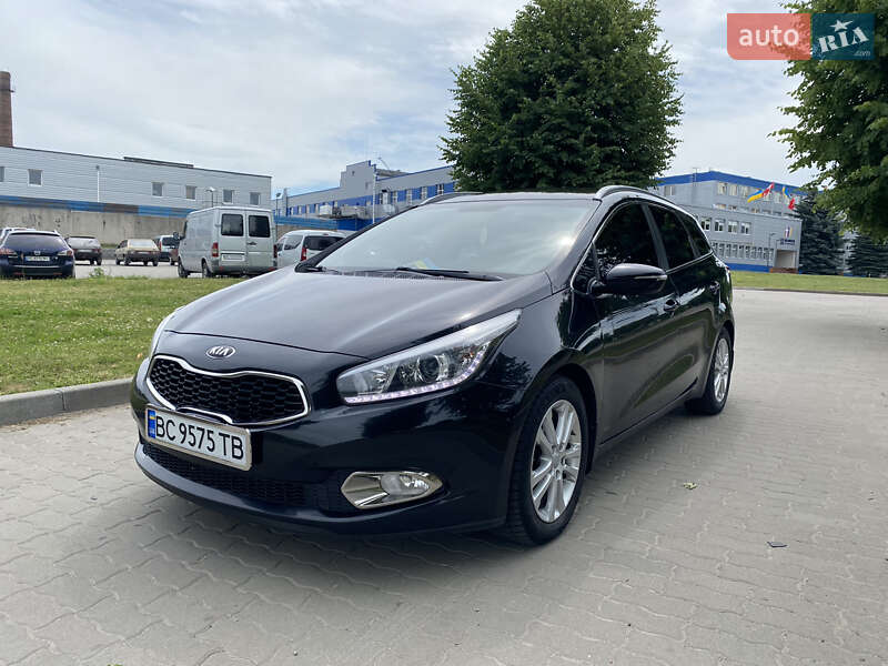 2013 kia ceed