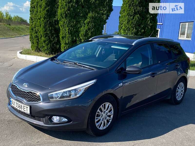 2013 kia ceed