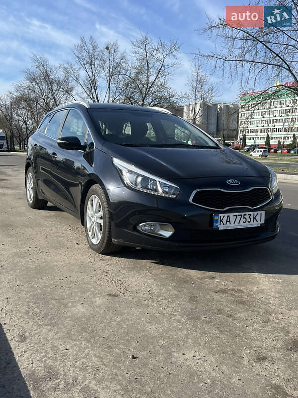 2013 kia ceed