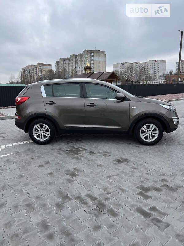 2011 kia sportage