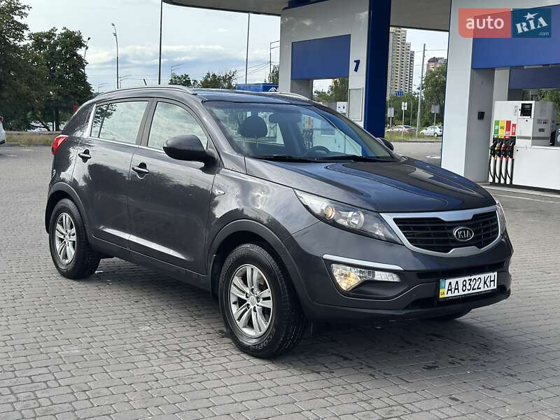 2011 kia sportage
