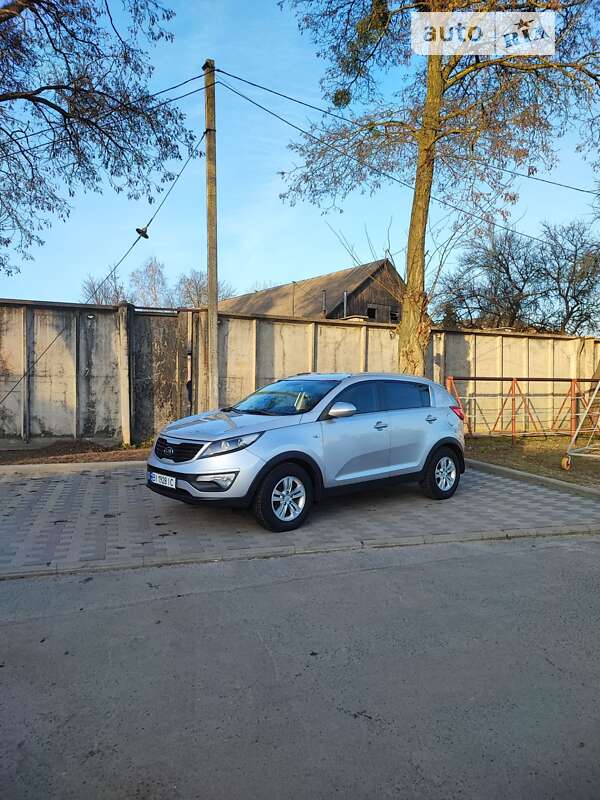 2011 kia sportage
