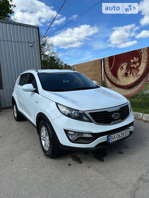 2011 kia sportage