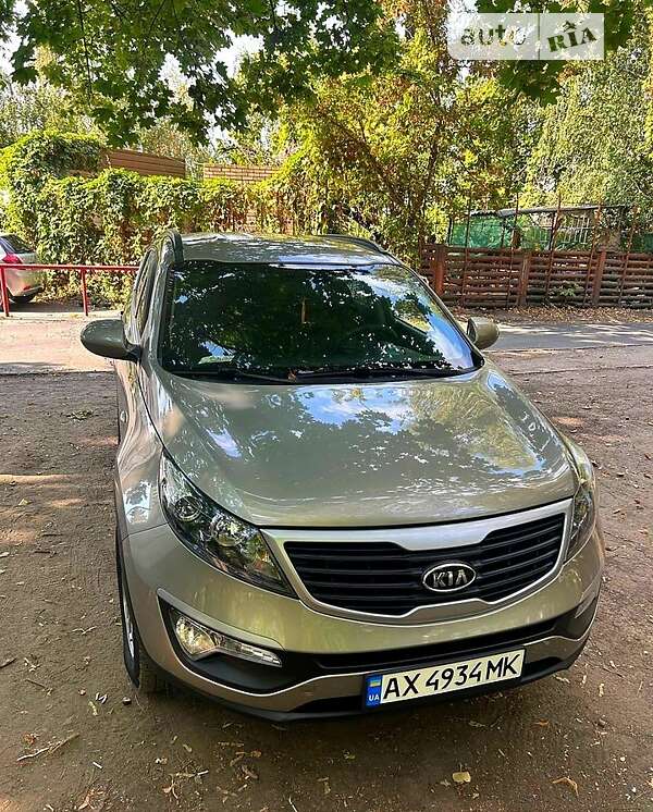 2011 kia sportage
