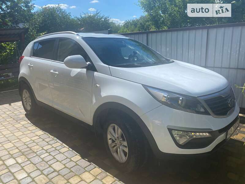 2011 kia sportage