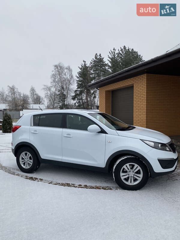 2011 kia sportage