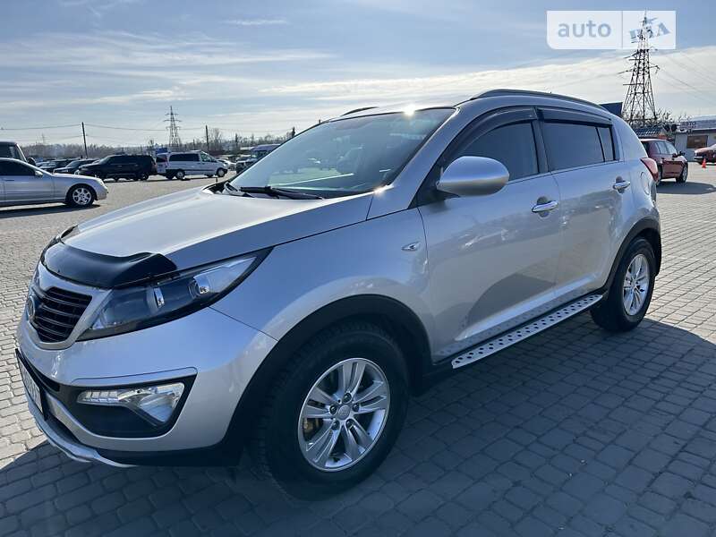 2011 kia sportage