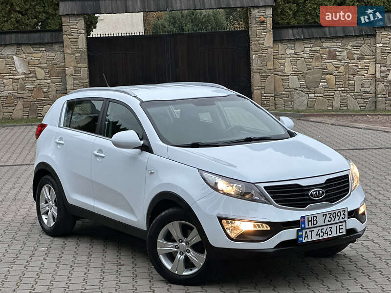 2011 kia sportage