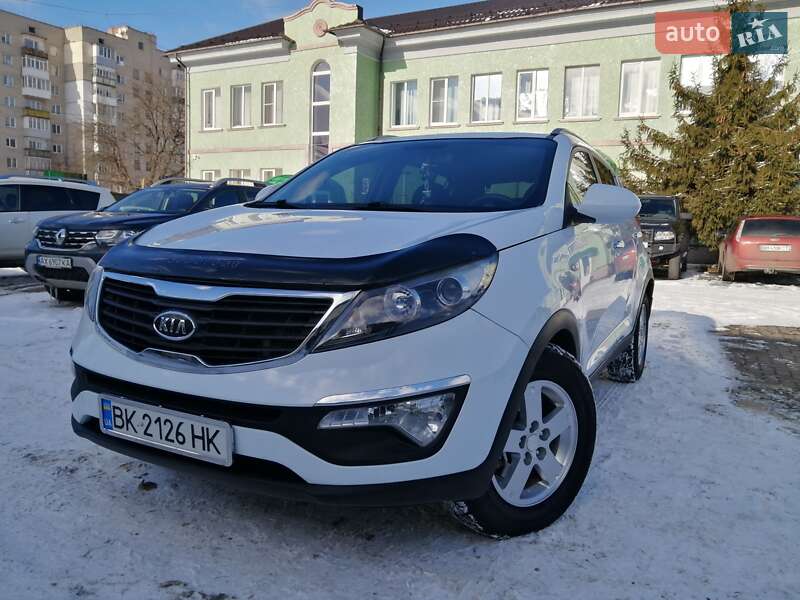 2011 kia sportage