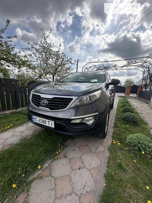 2012 kia sportage