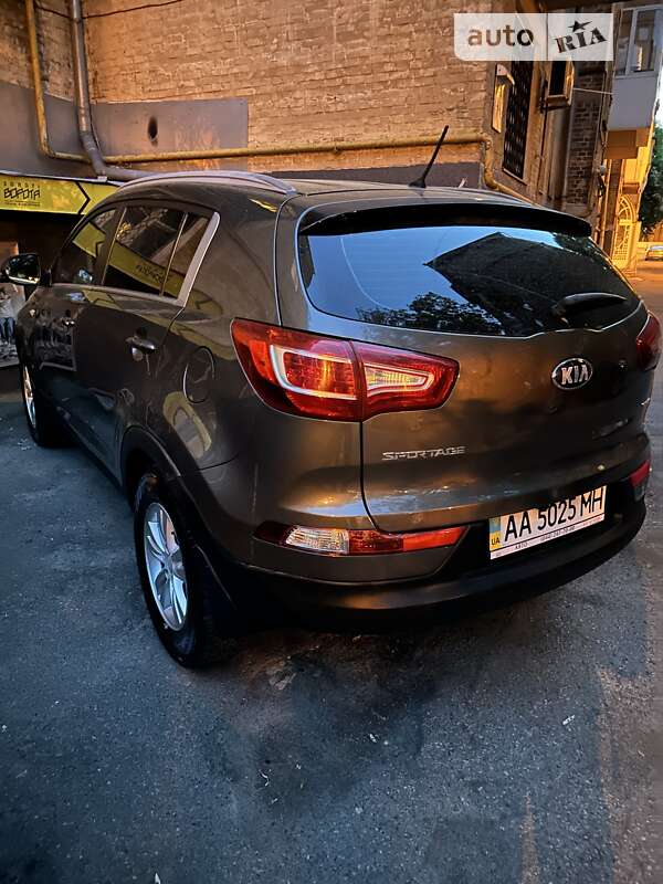 2012 kia sportage