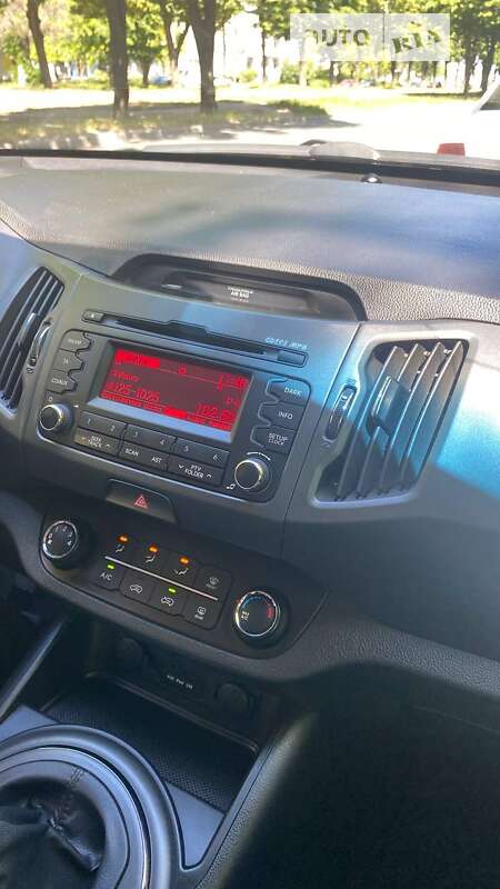 2012 kia sportage