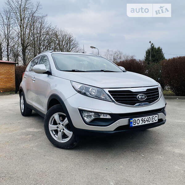 2010 kia sportage