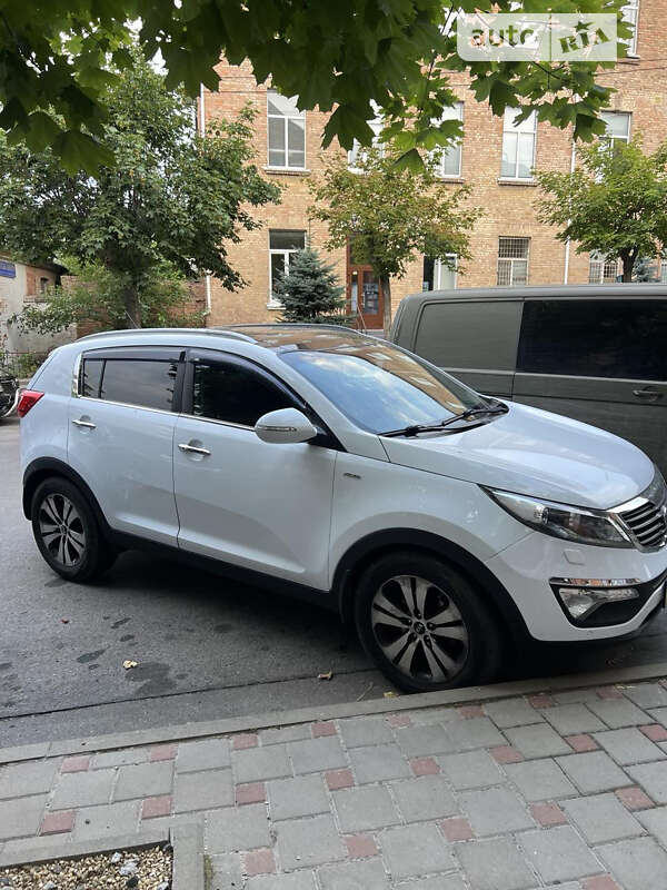 2011 kia sportage