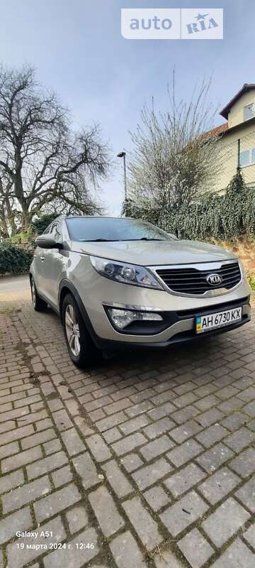 2012 kia sportage