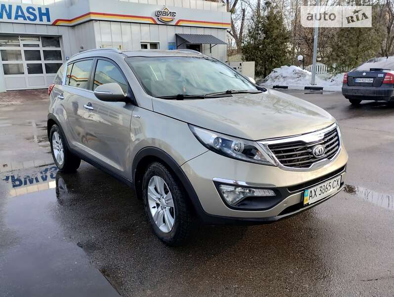 2012 kia sportage