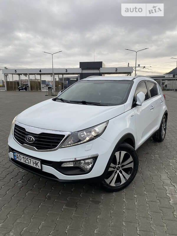 2012 kia sportage
