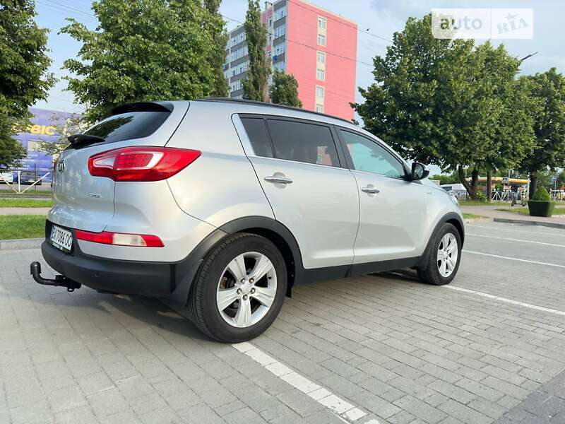 2011 kia sportage