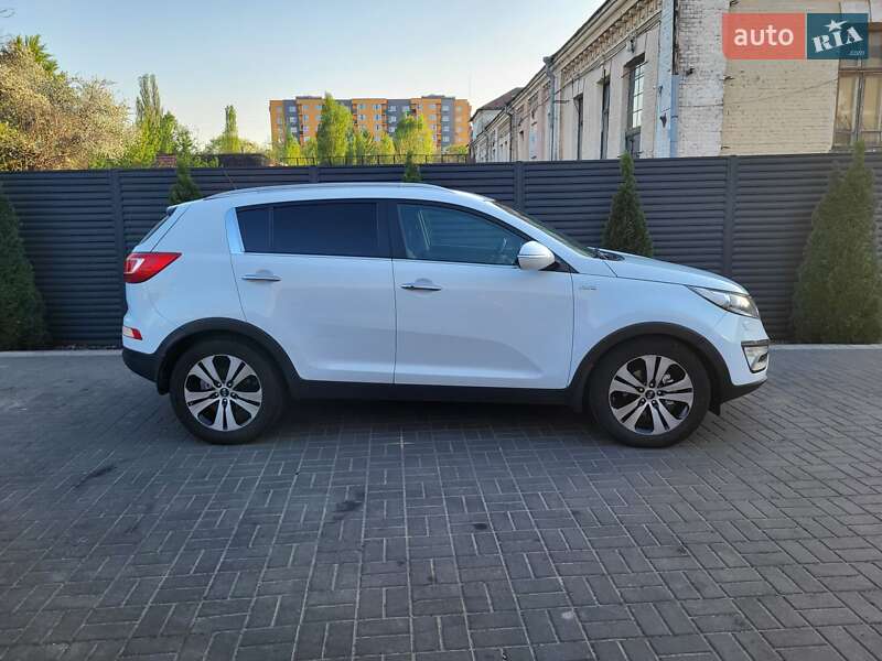 2011 kia sportage