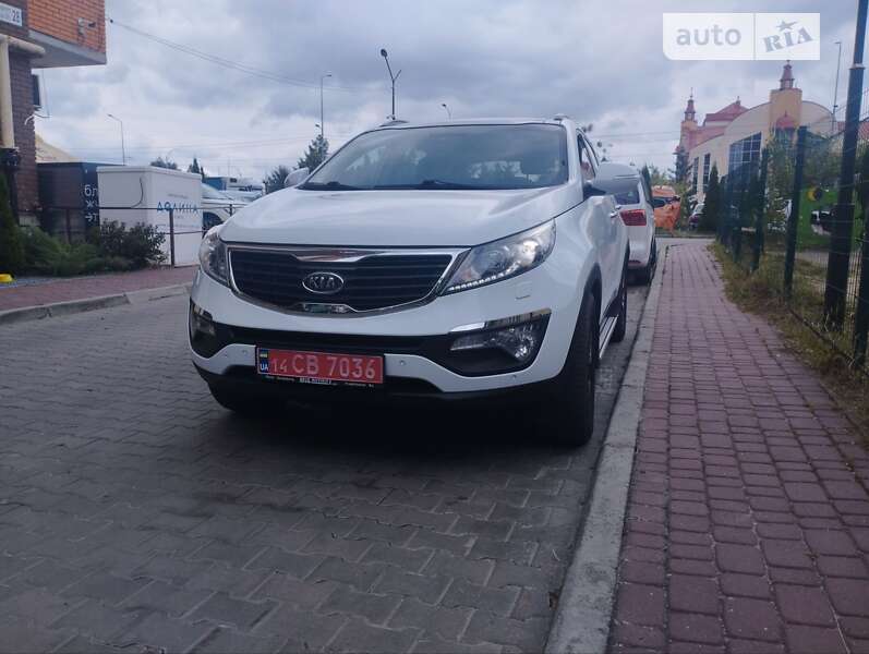 2012 kia sportage