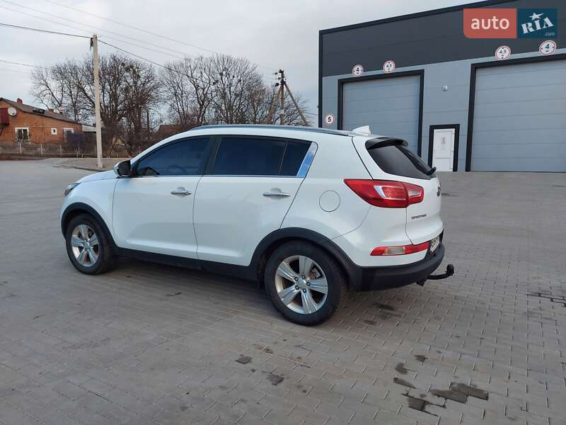 2011 kia sportage