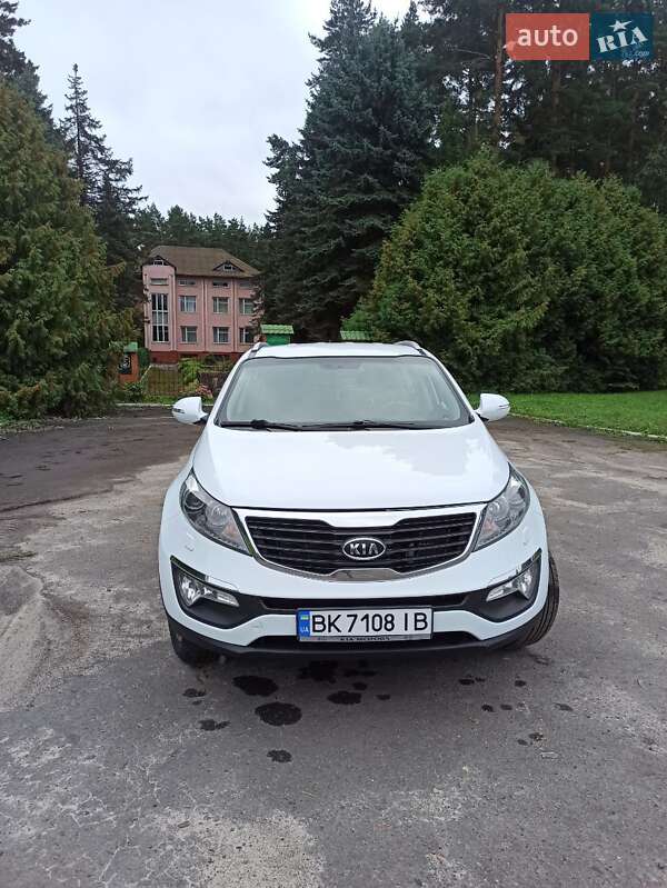 2011 kia sportage