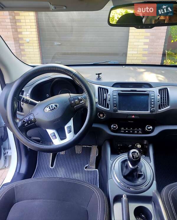 2013 kia sportage