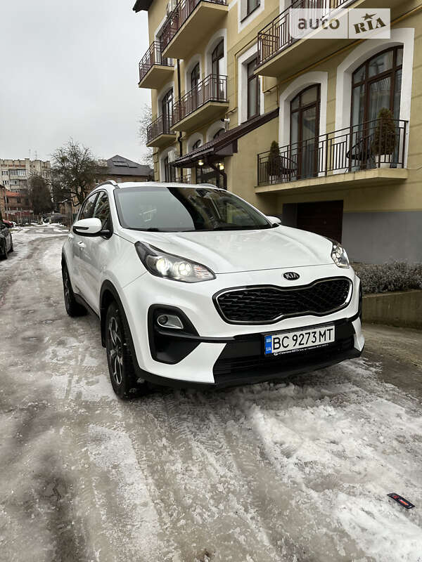 2021 kia sportage