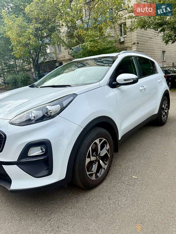 2021 kia sportage
