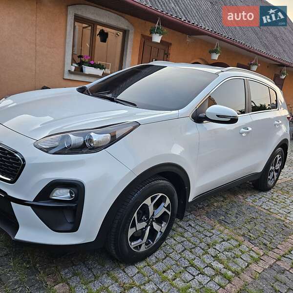 2021 kia sportage