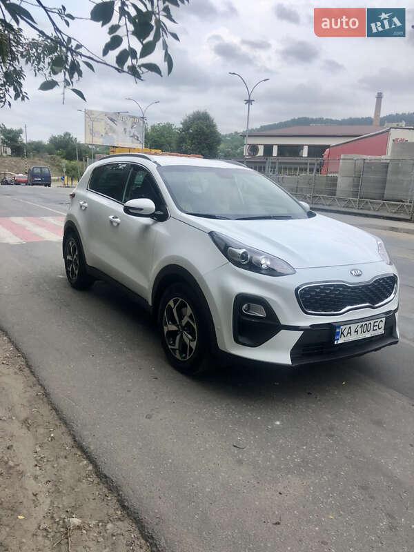 2021 kia sportage