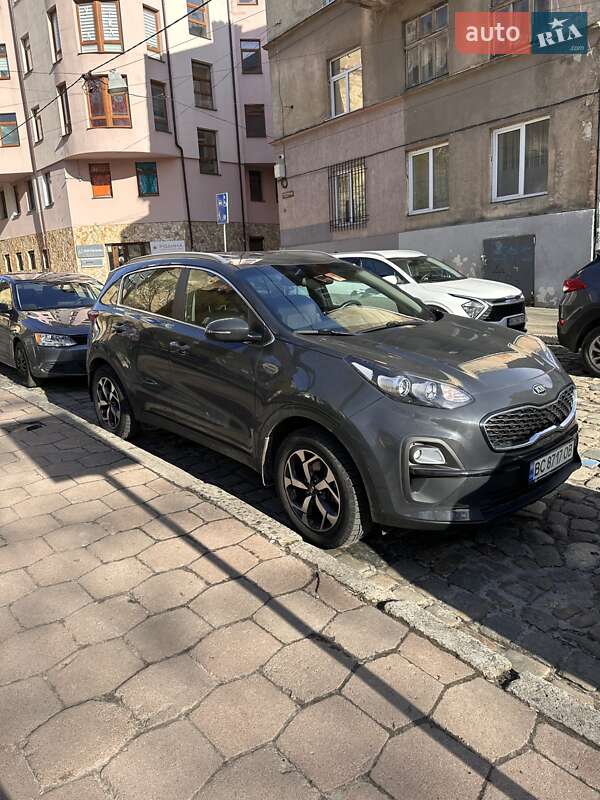 2021 kia sportage