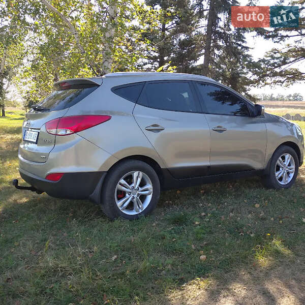 2010 hyundai ix35