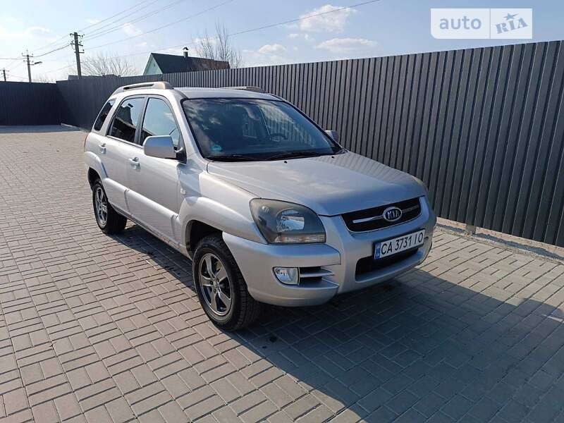 2008 kia sportage