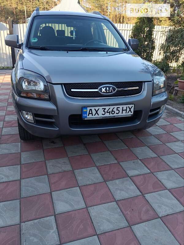 2008 kia sportage
