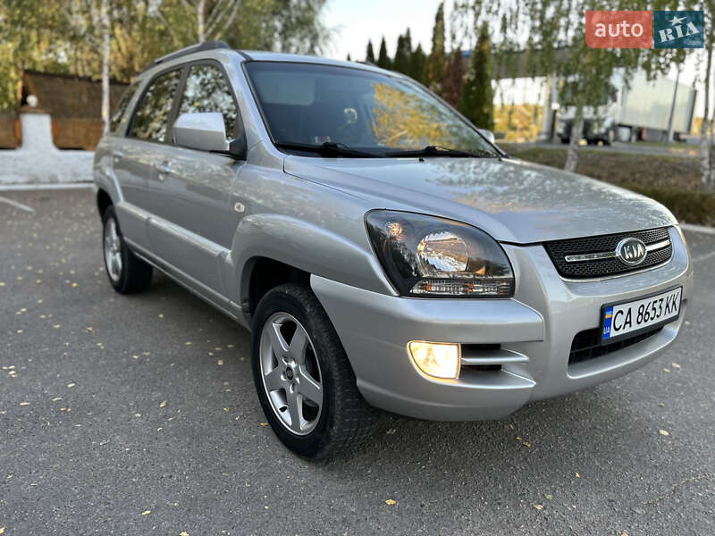2008 kia sportage