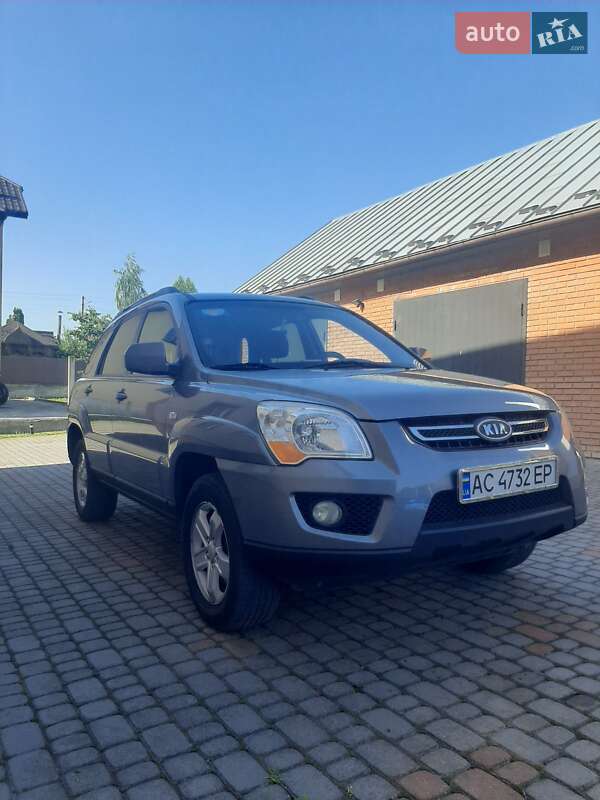 2008 kia sportage