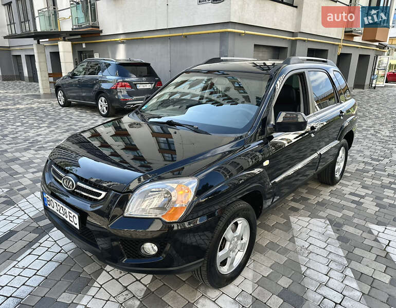 2008 kia sportage
