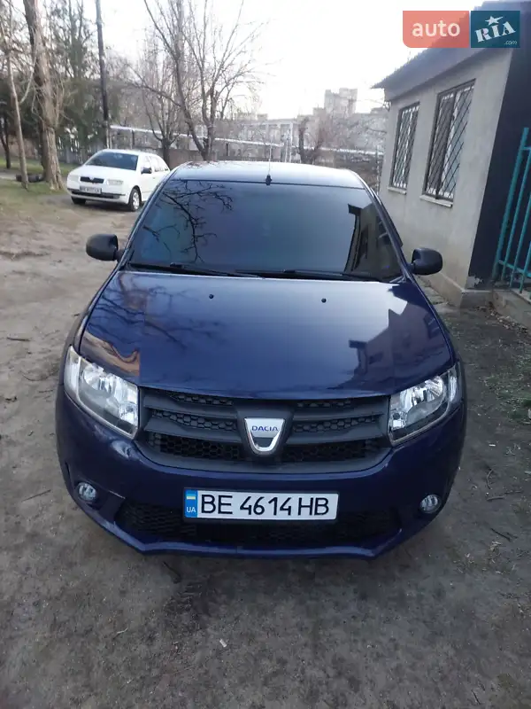 2013 dacia sandero
