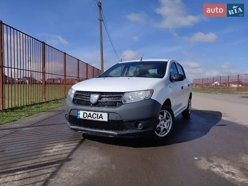 2013 dacia sandero