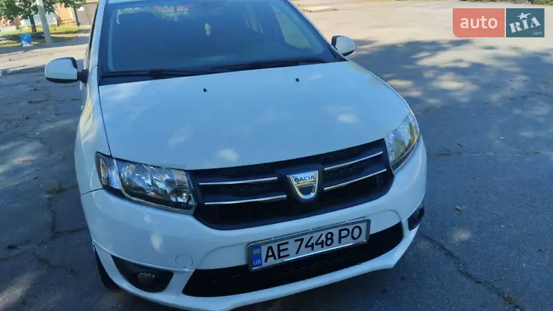 2014 dacia logan