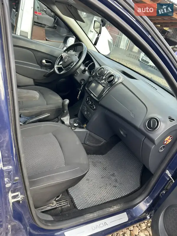 2018 dacia logan