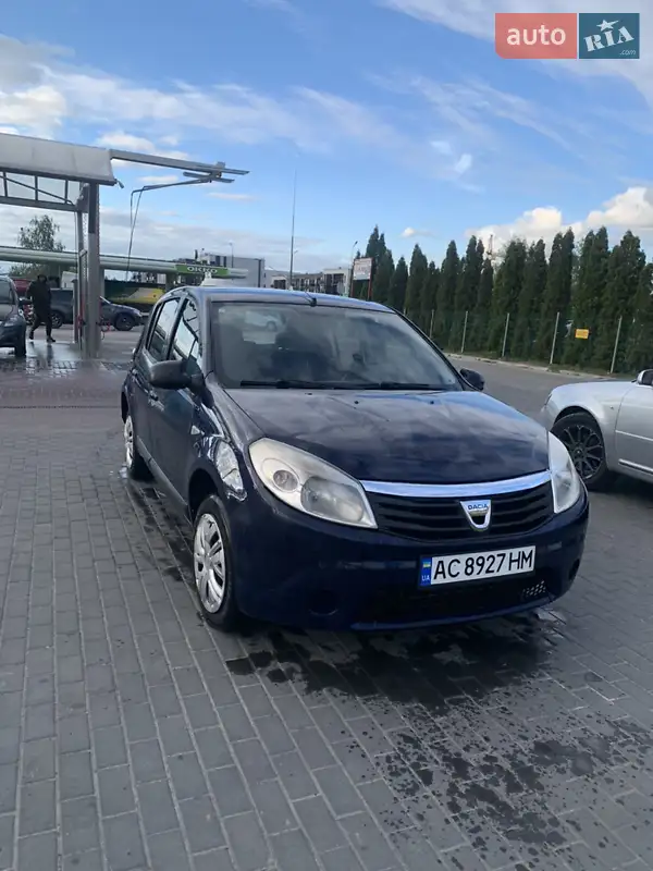 2011 dacia sandero