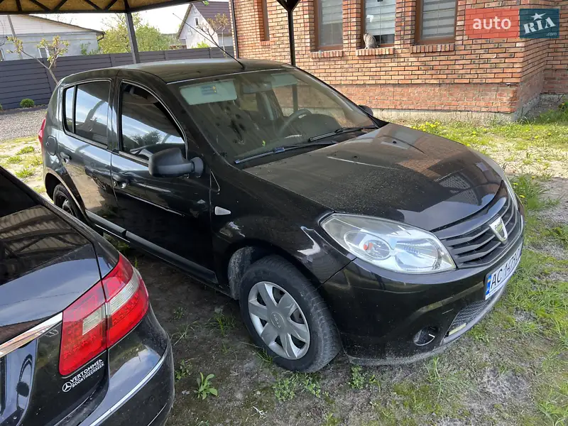 2011 dacia sandero