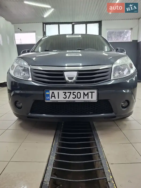 2009 dacia sandero