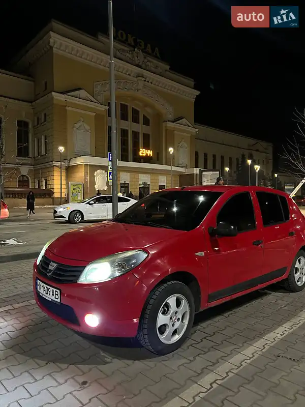 2010 dacia sandero