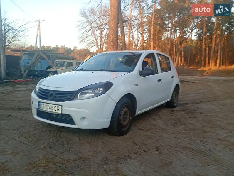 2010 dacia sandero